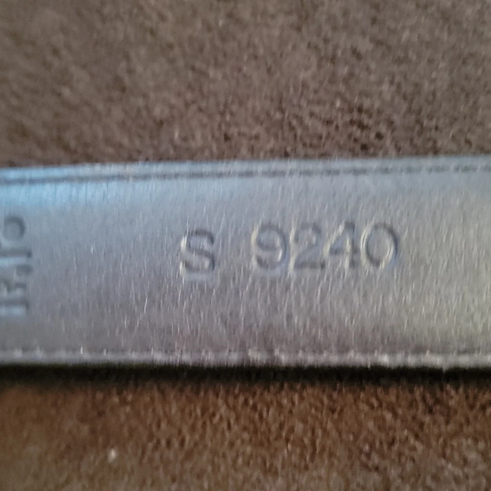 Eddie Bauer Women's Leather Belt